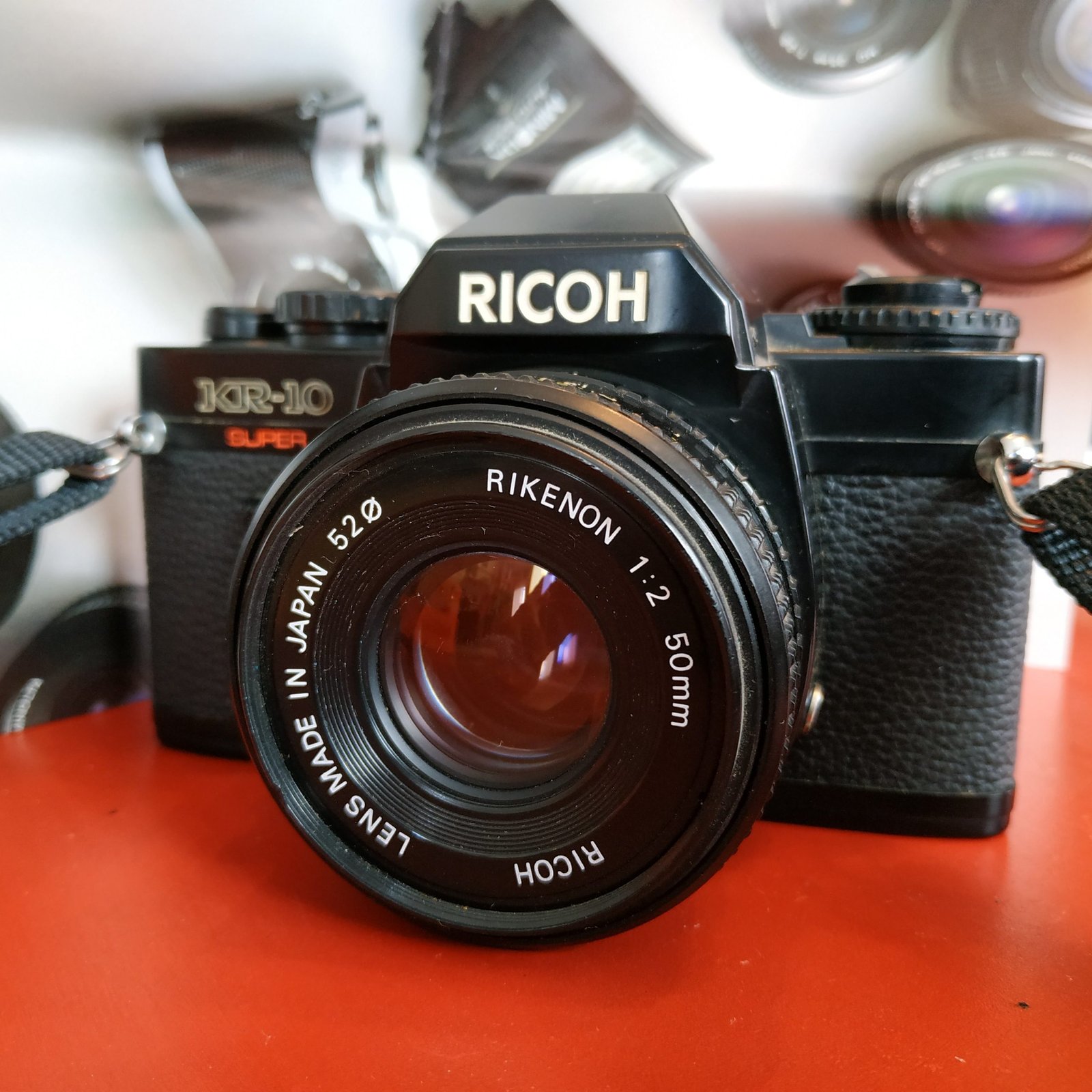 Appareil Photo Argentique Ancien Ricoh KR-10 - Format Compact - Argenté - Occasion (Non Testé)